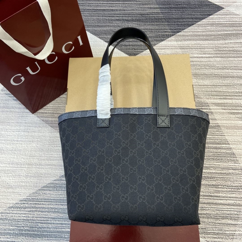 G*u*i shopping bags